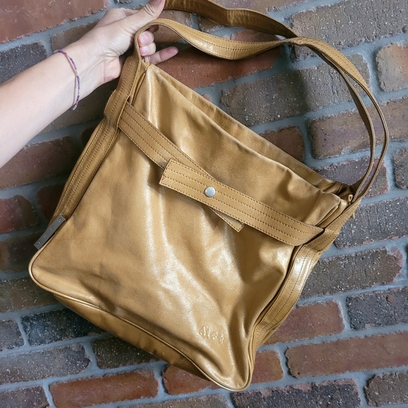 Gold Leather ALFT Purse - Picture 1 of 4